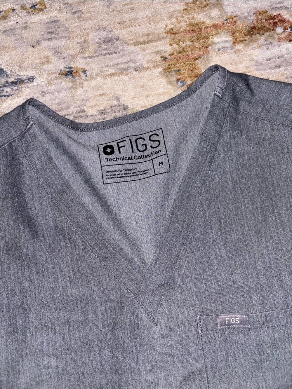 Figs Graphite Scrub Top - Picture 2 of 3